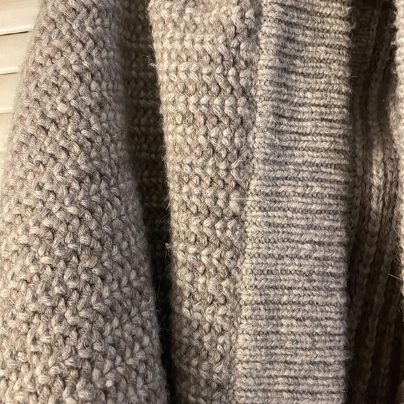 Sweater Vest - Picture 2 of 3